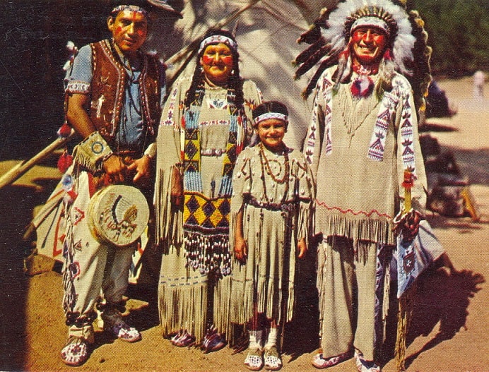 The traditional Cherokee Family - photo taken from nativeamericannetroots.net